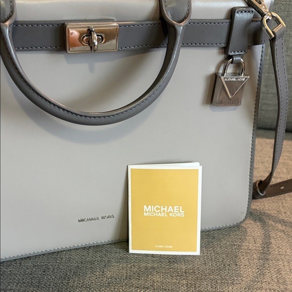 Michael Kors Tatiana Medium Leather Satchel 12.5”x9”x5”Preloved - Picture 14 of 17